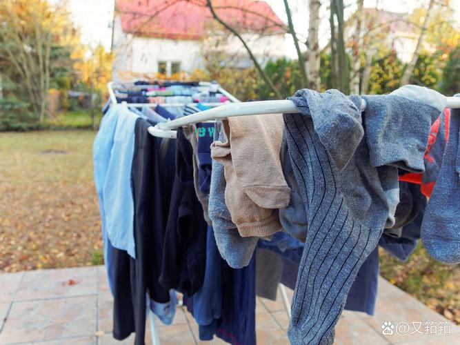 梦见袜带的意义揭秘心理解析 vs 实际生活影响