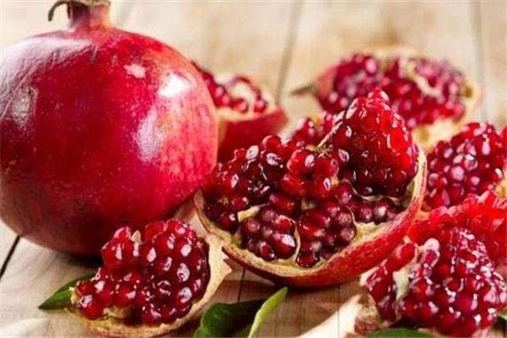 梦见石榴预示着哪些？揭秘隐藏在梦境背后的奥秘