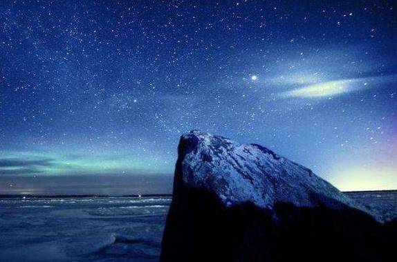 梦见尸体意味着哪些？深度解析梦境象征及心理启示！