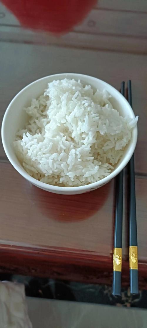 梦见米饭的意义解析背后6大心理原因与专家解读