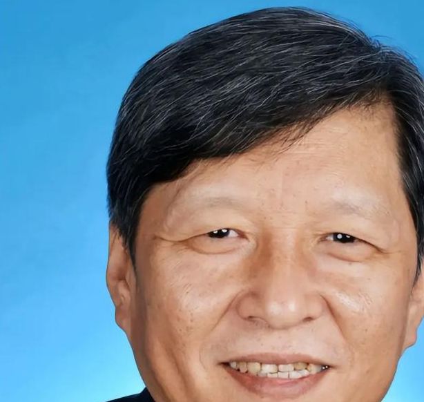 福耀科技大学：王树国为何愿无薪担任校长？揭秘背后动机与决策！