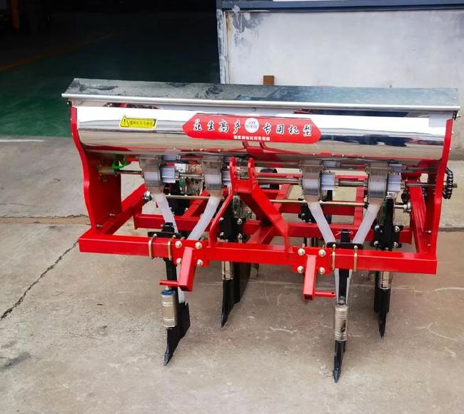 梦见播种机象征哪些？解读梦境背后的心理暗示与生活启示