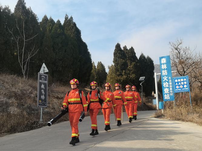 五莲县护林先锋:张祖仁济宁交流防火经验,探索高效解决方案 五莲县护林先锋:张祖仁济宁交流防火经验,探索高效解决方案