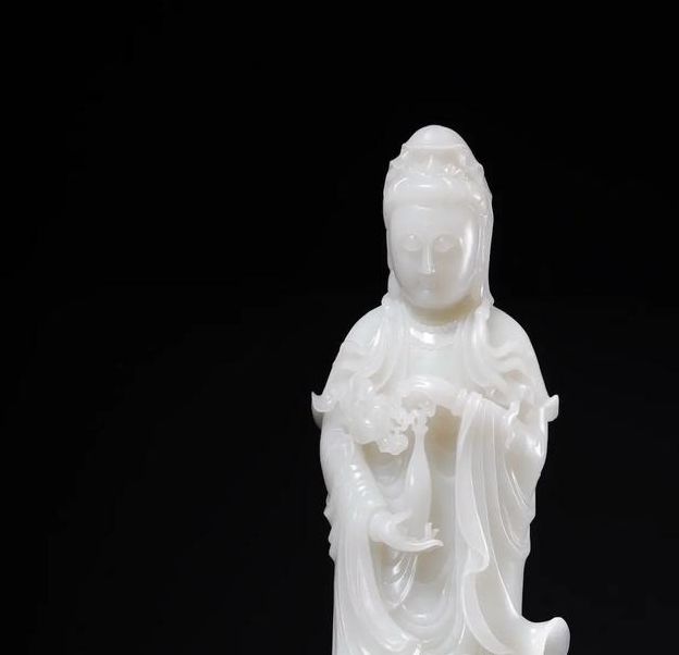 梦见玉菩萨寓意深远解密内心渴望与守护的长尾探索