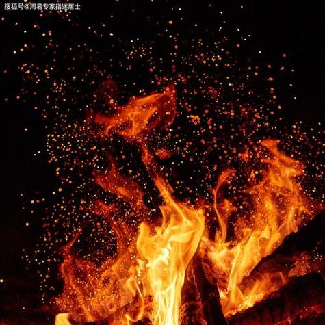 探秘梦见烟火的5个心理象征，解读梦境与情感联系