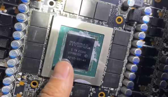 你知道花7000买的RTX 4090竟然没有GPU显存的内幕吗？