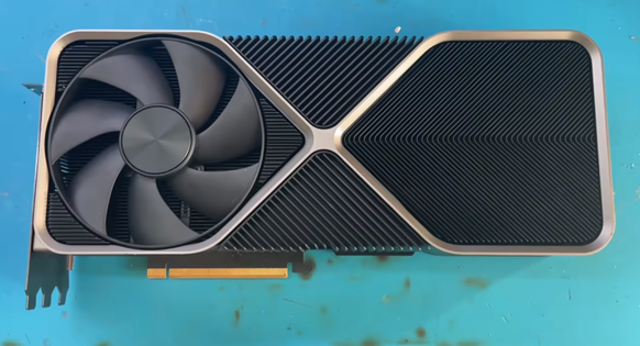 你知道花7000买的RTX 4090竟然没有GPU显存的内幕吗？