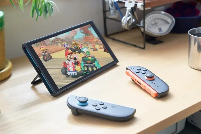 Switch2价格争议：外国玩家直播间施压降价，任天堂为何不回应？