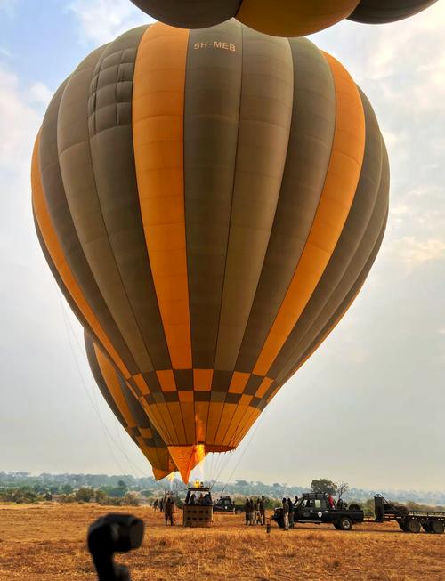 梦见热气球意味着哪些?专家解读心理暗示的背后玄机 梦见热气球意味着哪些?专家解读心理暗示的背后玄机