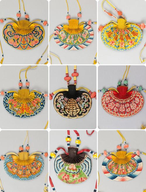 梦见荷包的含义如何解读梦境背后的财富象征？