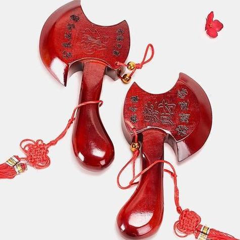 梦见斧头的5个心理暗示及解梦技巧解析