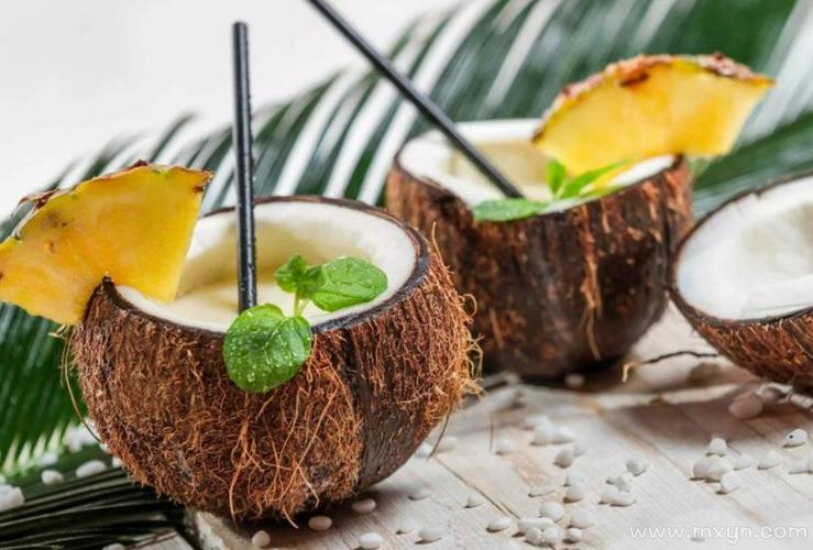 梦见椰子解析5个心理学权威观点与长尾含义解读