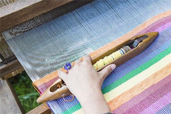 梦见织布意味着哪些？深入解析背后的象征与心理影响