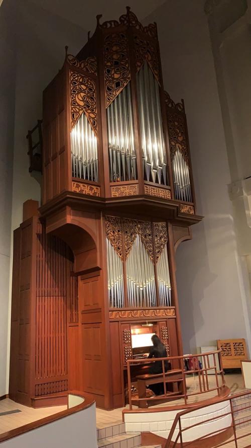 梦见管风琴的象征意义 vs 现实暗示探索梦境背后的秘密