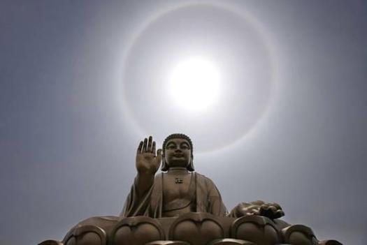 梦见佛光的5个象征意义解析揭示内心的秘密