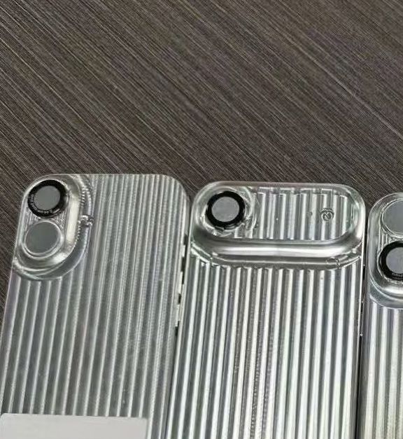 iPhone17 Pro玻璃盖板与机身颜色一致：渲染图出现了什么错误？