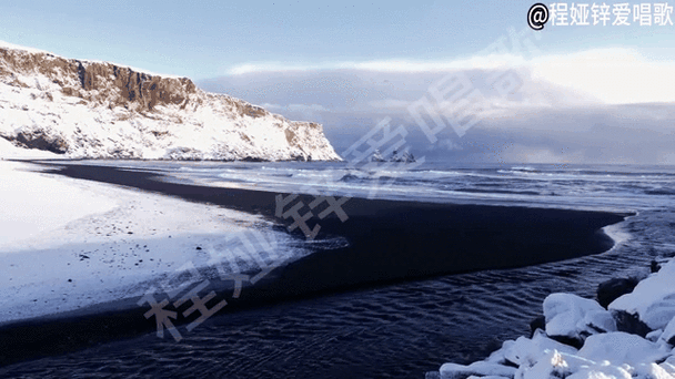 梦见浮冰潜藏寓意解析，引发深切心灵共鸣，解读梦境背后心理动态！