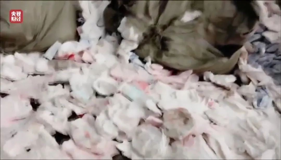 游戏行业惊悚揭秘：央视315曝光不为人知的卫生巾翻新与手机抽奖套路！你敢相信吗？