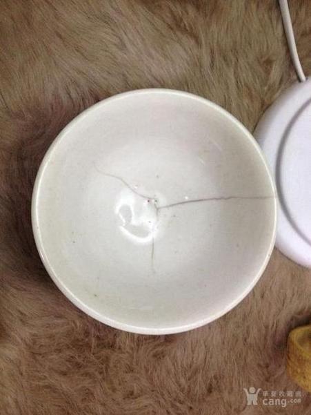 揭秘梦见饭碗10大象征意义权威解读与心理影响 揭秘梦见饭碗10大象征意义权威解读与心理影响