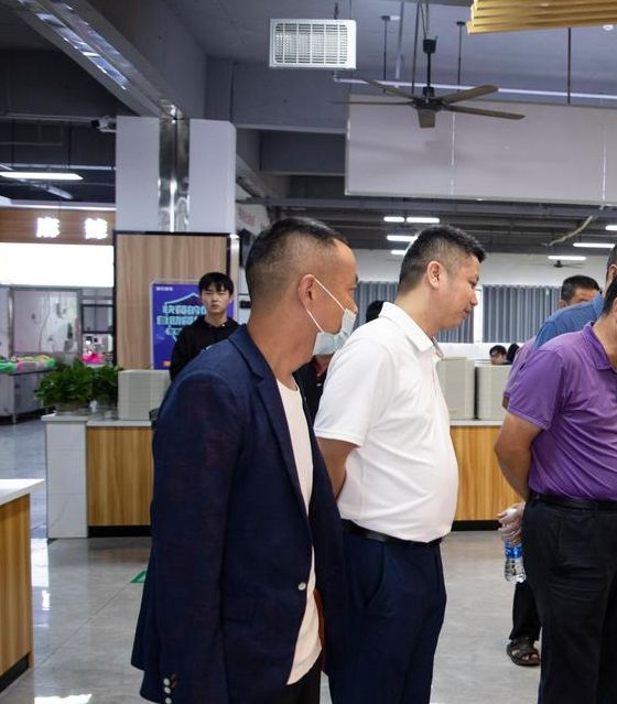 烟台市福山区市场监管局带领高校赴威海观摩学习：提升食堂管理技能的绝佳机会！