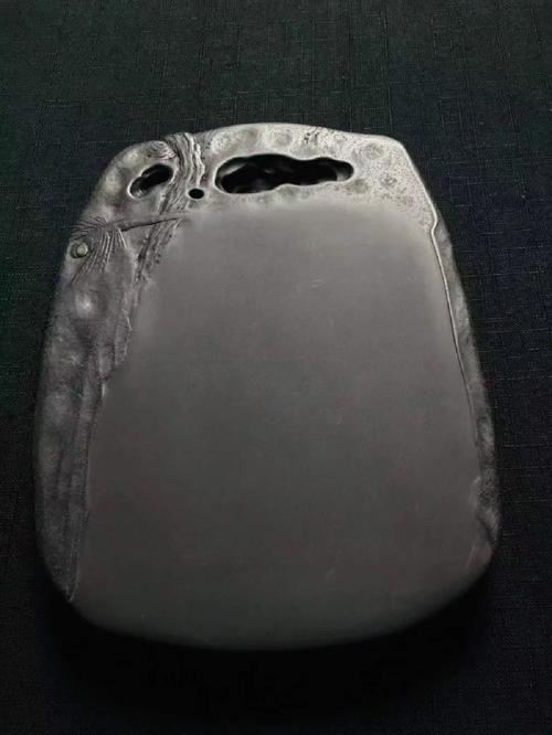 梦见砚台的7个深层寓意与专家解读探索梦境背后的隐藏信息