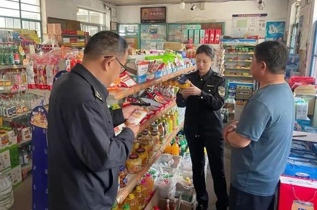 龙口市市场监管局行动升级：农村假冒伪劣食品背后的秘密曝光