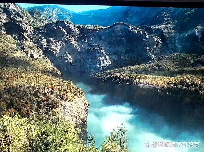 揭秘梦见峡谷的深层心理意义超乎想象的内心探索