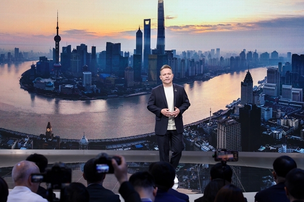 上汽奥迪双品牌布局：如何实现四环与AUDI的高效协同？