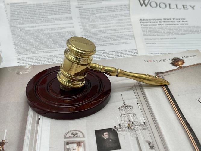 梦见拍卖锤寓意解析如何解读隐藏的信息？