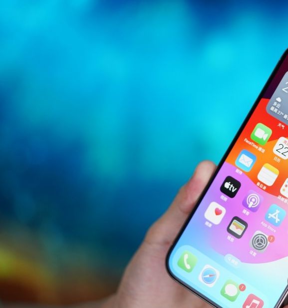 为什么美国近九成青少年选择iPhone而非安卓手机？探索背后的原因！