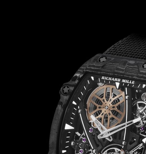 游戏圈震惊：黄仁勋百万级手表首曝光 全球仅80只 藏匿着怎样的秘密？