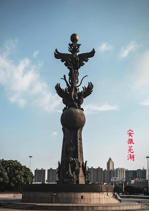 梦见铜像暗示哪些？解读梦境背后的潜在意义与解析