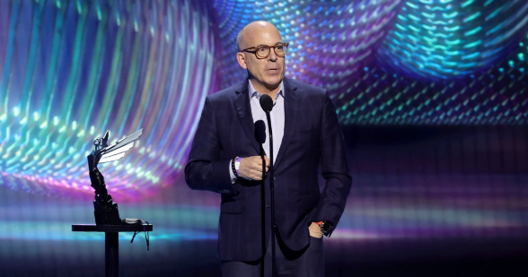 游戏新概念：Switch 2如何颠覆零售市场？美任社长揭秘新型游戏卡的未来布局