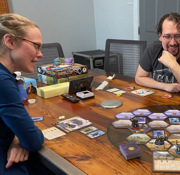 StonemaierGames起诉特朗普：关税对桌游产业的威胁如何化解？