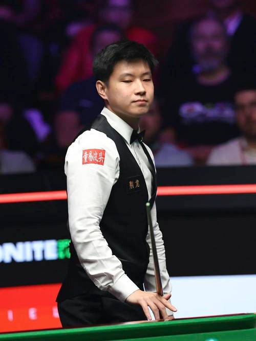 赵心童斯诺克世锦赛夺冠：中国首位冠军如何实现历史突破？