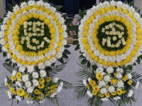 梦见花圈预示着哪些？揭秘梦境背后的心理暗示