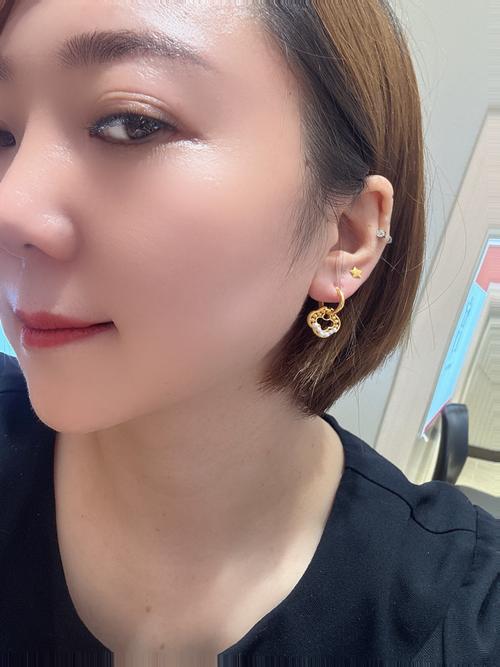 梦见耳环预示哪些？揭示背后的心理意义及职场提升技巧