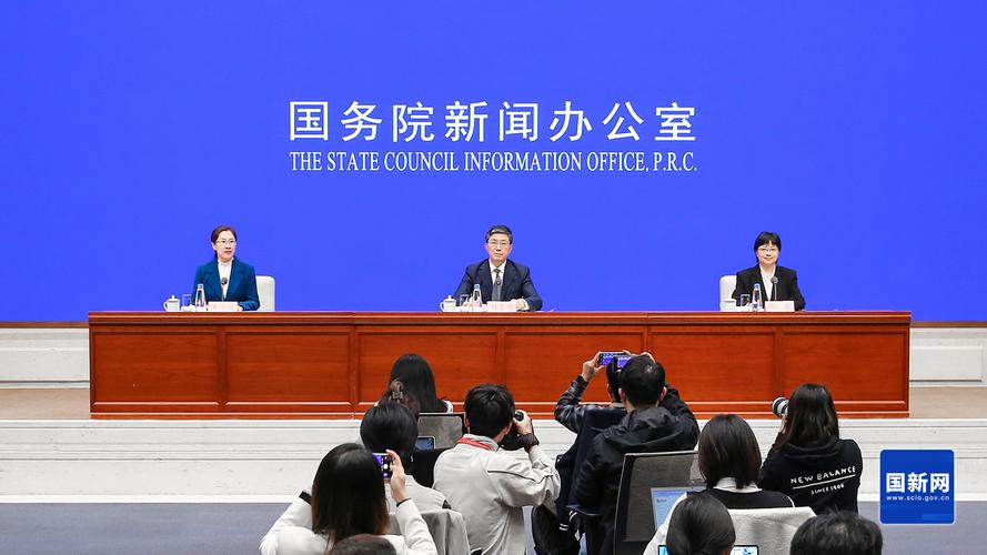 梦见新闻发布会解析隐含寓意与现实影响对比分析