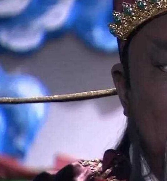 梦见包公象征哪些？解读背后的深意和人生启示