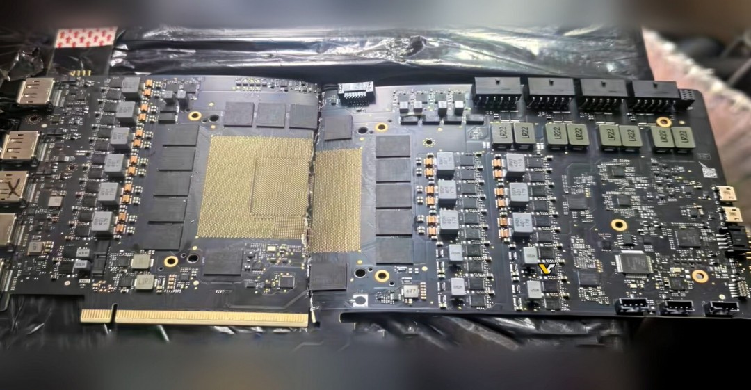 RTX 5090显卡曝光:2400W供电设计到底有多强? RTX 5090显卡曝光:2400W供电设计到底有多强?