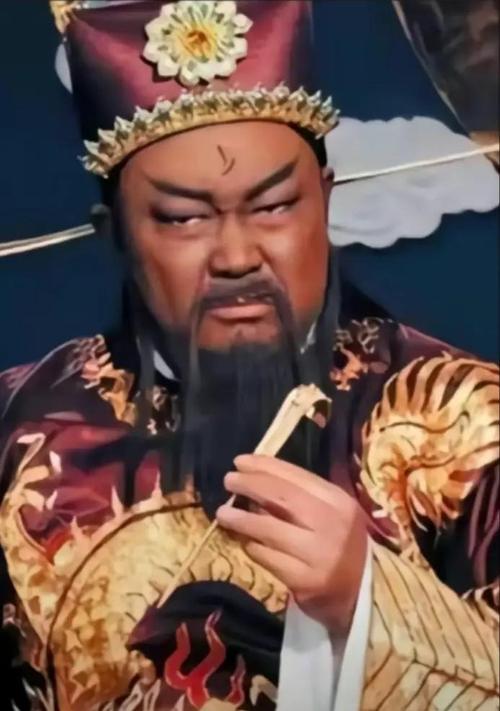 梦见包拯正义象征的深刻解读与心理启示，用户探索内心道德良知的力量！