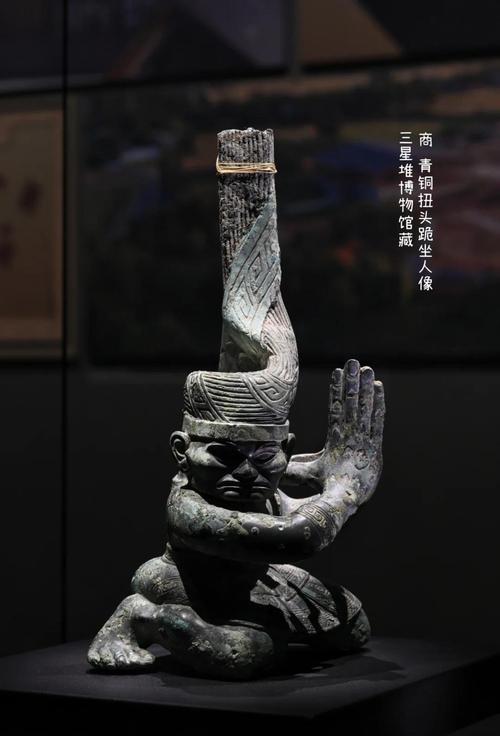 梦见青铜雕像的寓意揭示心灵密码是否指向未来转机？