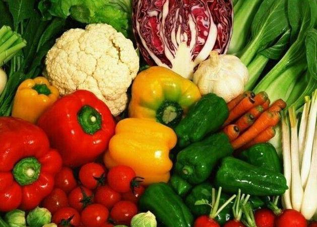 梦见色拉的象征意义精神营养 vs 情感满足，哪个更贴近你？