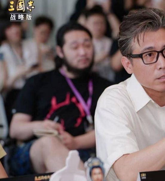 三国志·战略版亿元现金赛启动：如何通过游戏净化工作室团控，赢得亿元奖金？