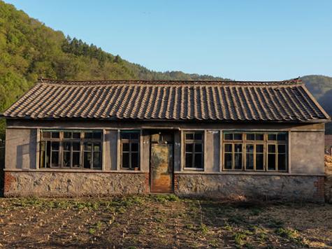 梦见瓦房预示哪些？解读寓意及高效解决方案