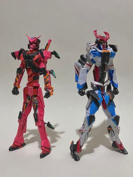 揭秘折纸版高达的制作奥秘：钢普拉大师为何甘拜下风？