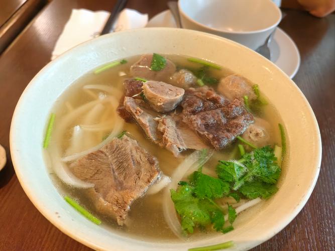 梦见清汤的深刻象征意义,揭秘如何解读梦境中的细微情感波动? 梦见清汤的深刻象征意义,揭秘如何解读梦境中的细微情感波动?