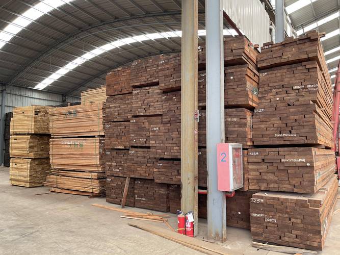 梦见木材仓库解析深度剖析象征意义与潜在启示