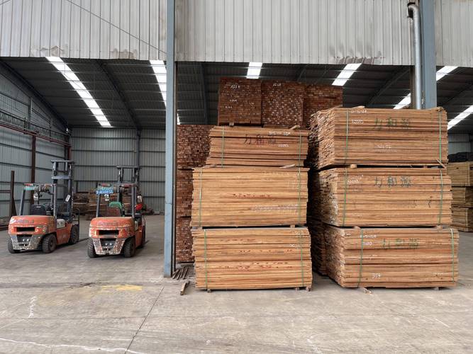 梦见木材仓库解析深度剖析象征意义与潜在启示