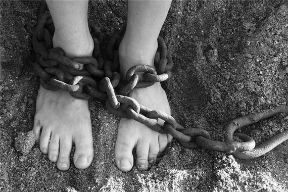 梦见脚镣的深层含义揭示,情感共鸣推动内心解放! 梦见脚镣的深层含义揭示,情感共鸣推动内心解放!